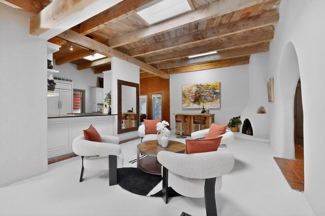 4106 Rio Grande Boulevard NW, Albuquerque, NM 87107