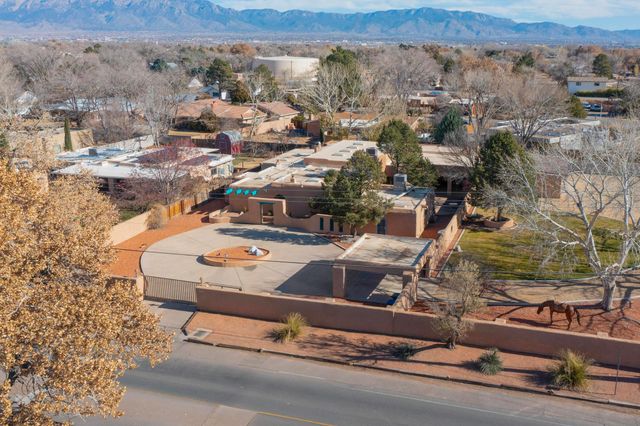 4106 Rio Grande Boulevard NW, Albuquerque, NM 87107