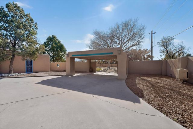 4106 Rio Grande Boulevard NW, Albuquerque, NM 87107