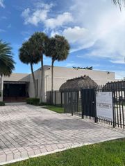 8400 SW 133rd Ave Rd 202, Miami, FL 33183