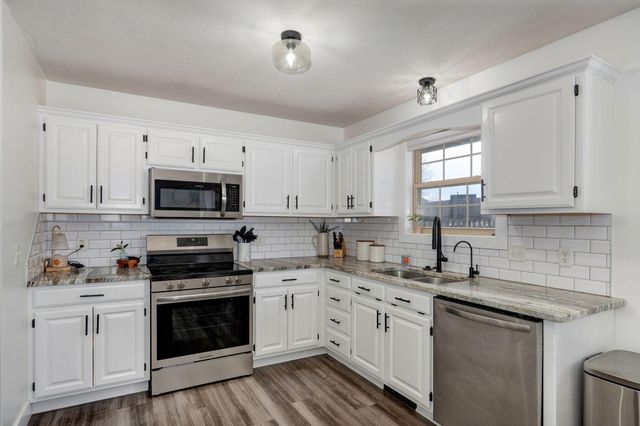 3501 N 28th Street, Ozark, MO 65721