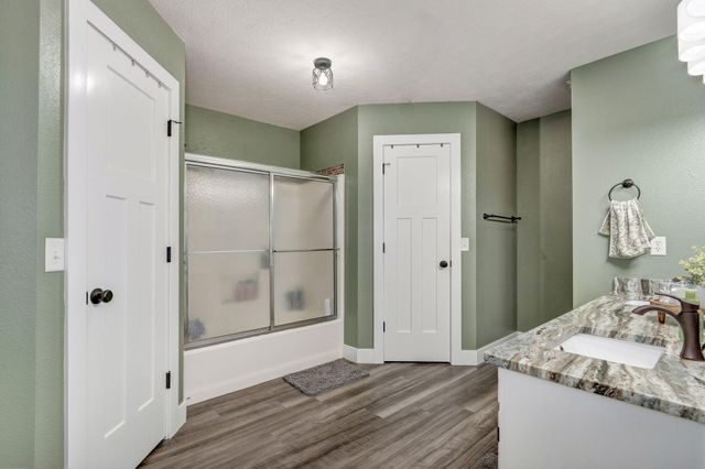 3501 N 28th Street, Ozark, MO 65721