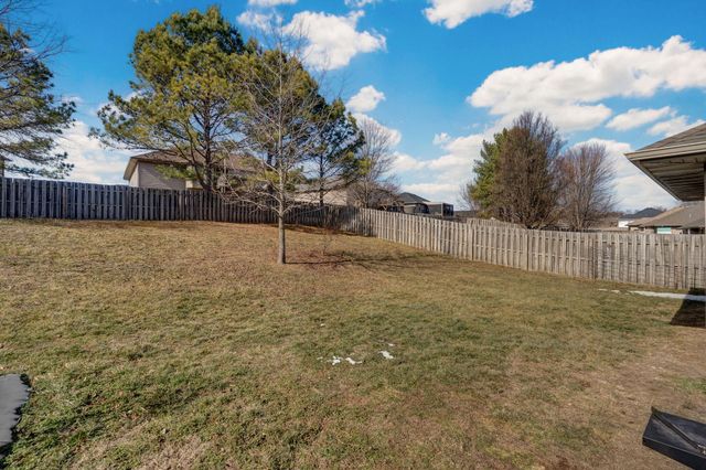 3501 N 28th Street, Ozark, MO 65721