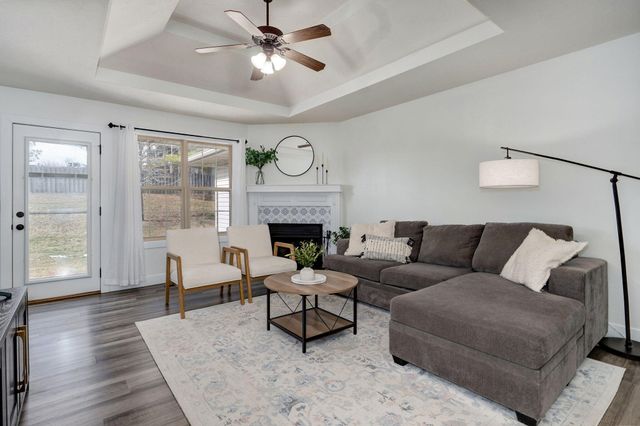 3501 N 28th Street, Ozark, MO 65721