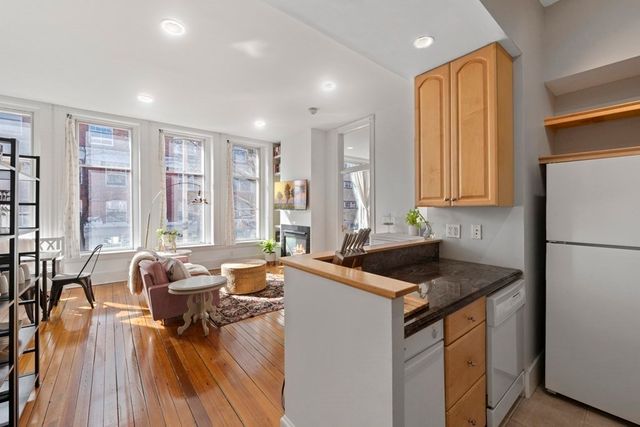 99 Washington Street 21, Salem, MA 01970