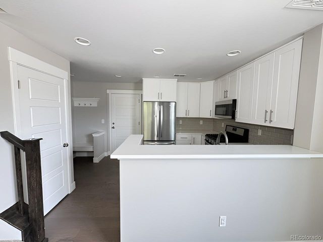 11137 E 25th Ave, Aurora, CO 80010