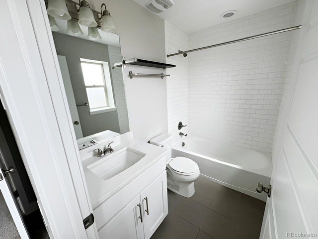 11137 E 25th Ave, Aurora, CO 80010