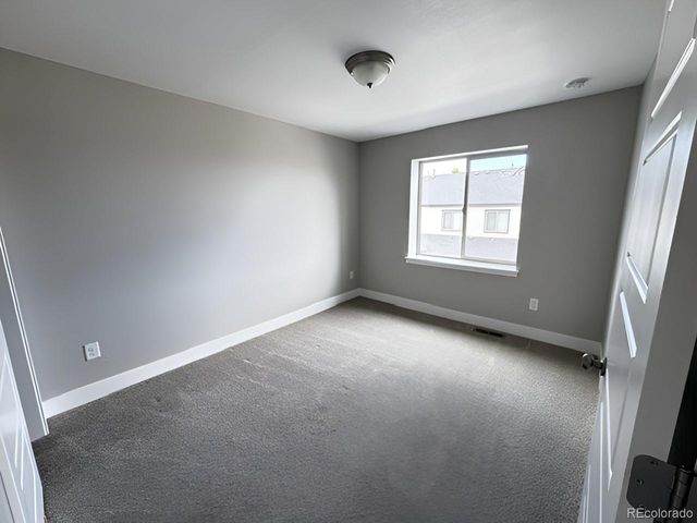 11137 E 25th Ave, Aurora, CO 80010