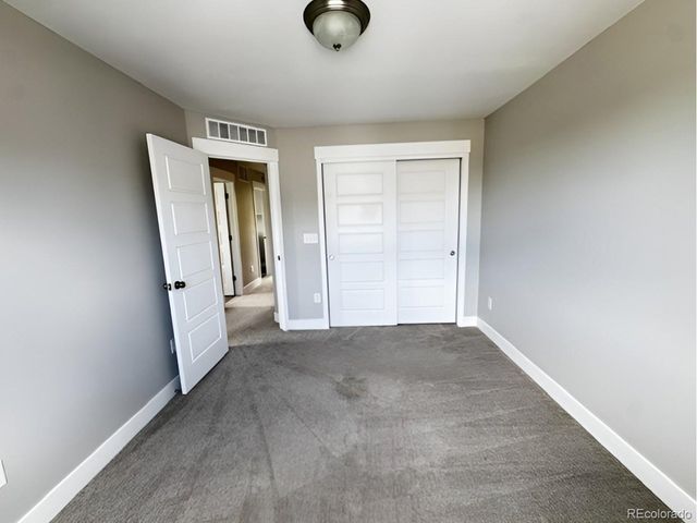 11137 E 25th Ave, Aurora, CO 80010