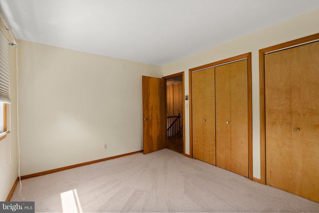 8818 AVENUE B, Baltimore, MD 21219