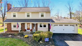 6051 Holly Lane, Farmington, NY 14425