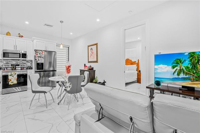 3486 40th AVE SE, Naples, FL 34117