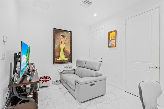 3486 40th AVE SE, Naples, FL 34117