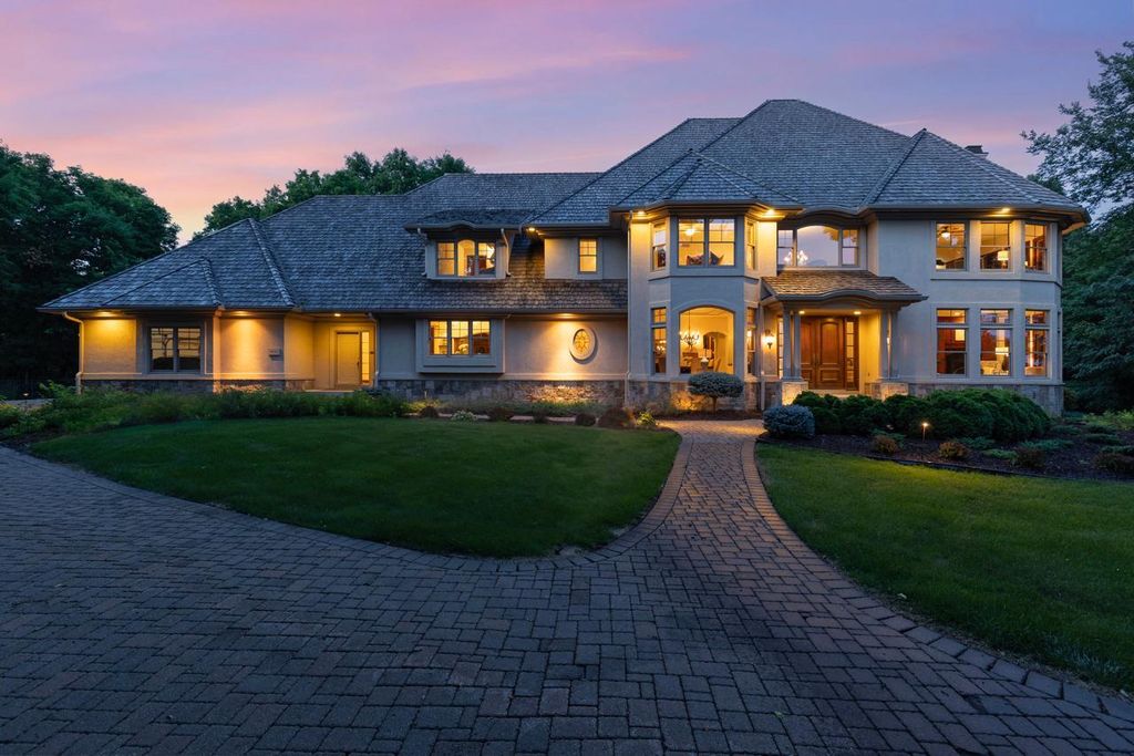 9991 Dell Road, Eden Prairie, MN 55347 — exterior