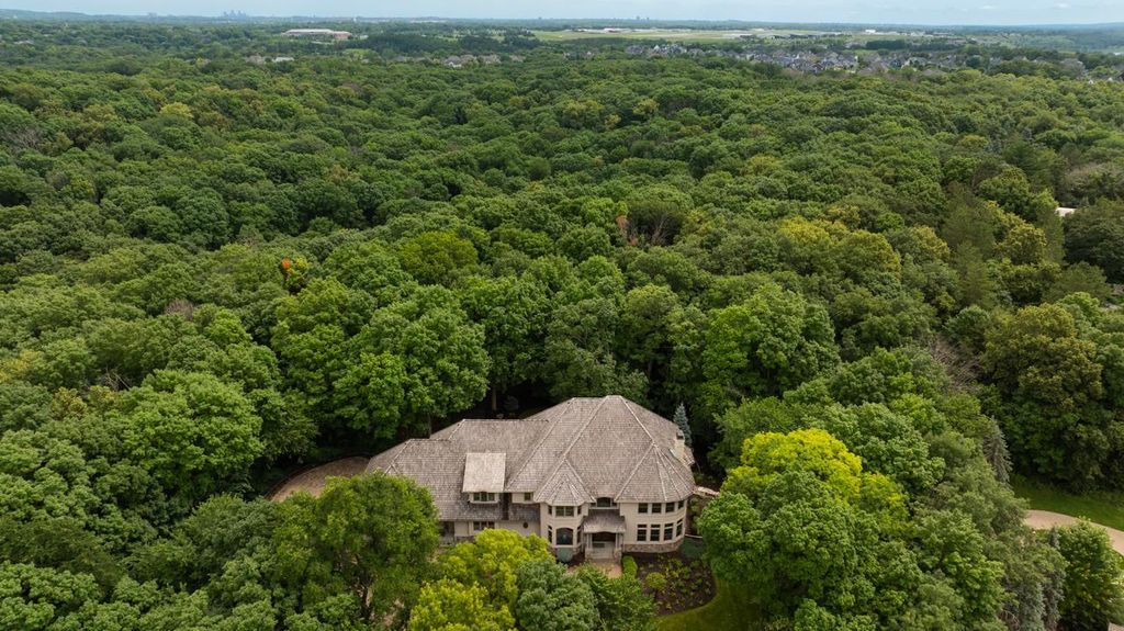 9991 Dell Road, Eden Prairie, MN 55347 — photo 2