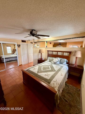 181 W Calle Del Ano, Green Valley, AZ 85614