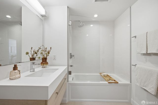 555 Fulton Street 432, San Francisco, CA 94102