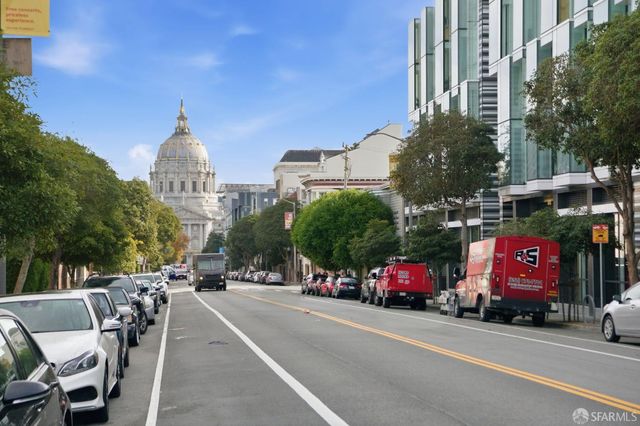 555 Fulton Street 432, San Francisco, CA 94102