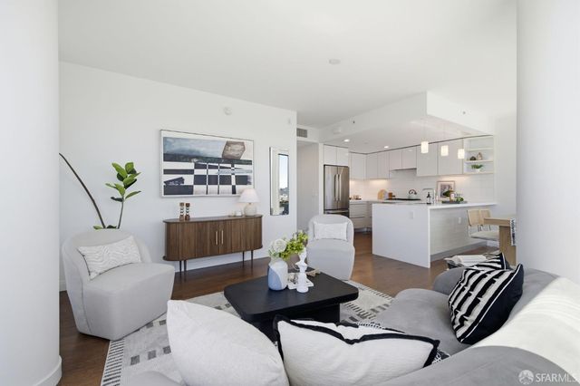 555 Fulton Street 432, San Francisco, CA 94102