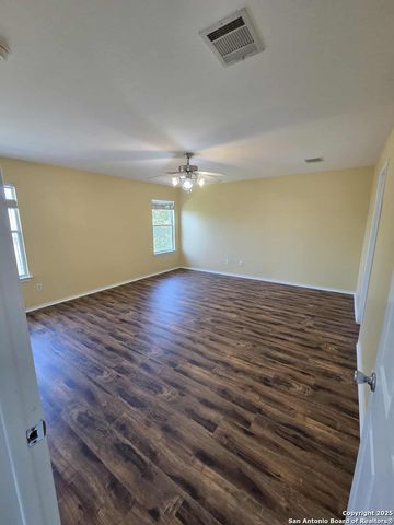 228 anvil, Cibolo, TX 78108
