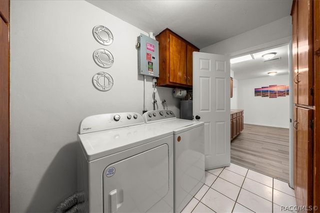 30 N Lincoln Avenue, Beverly Hills, FL 34465