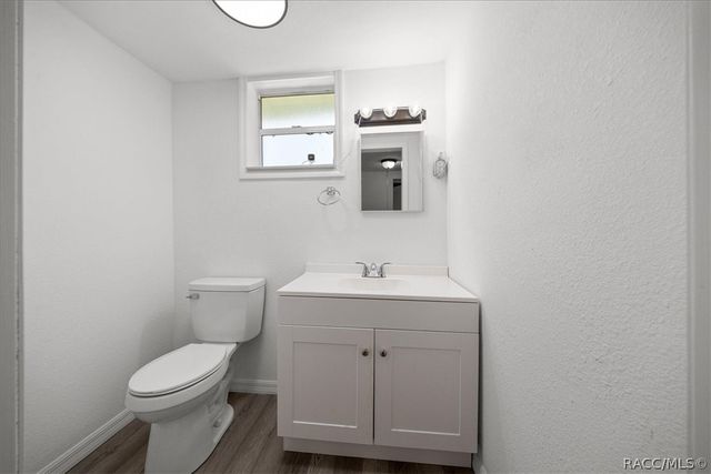 30 N Lincoln Avenue, Beverly Hills, FL 34465