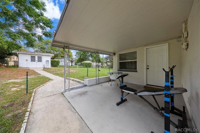 30 N Lincoln Avenue, Beverly Hills, FL 34465