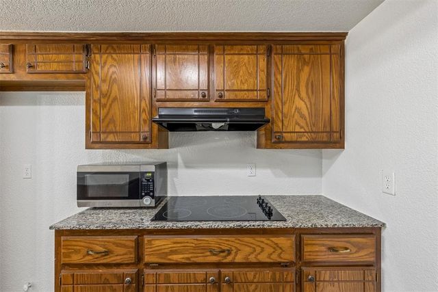 505 Crestview, Edmond, OK 73012