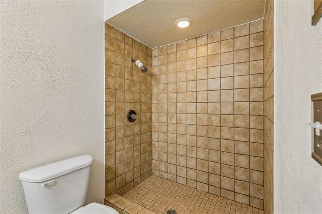 505 Crestview, Edmond, OK 73012