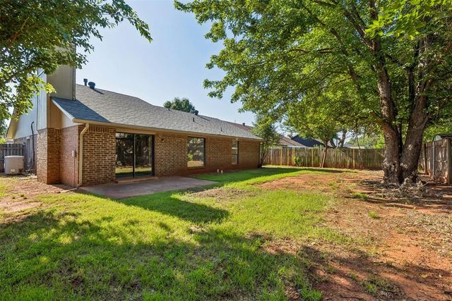 505 Crestview, Edmond, OK 73012