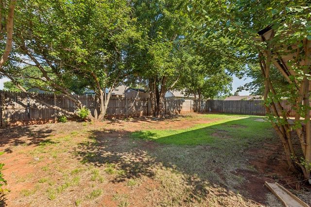 505 Crestview, Edmond, OK 73012