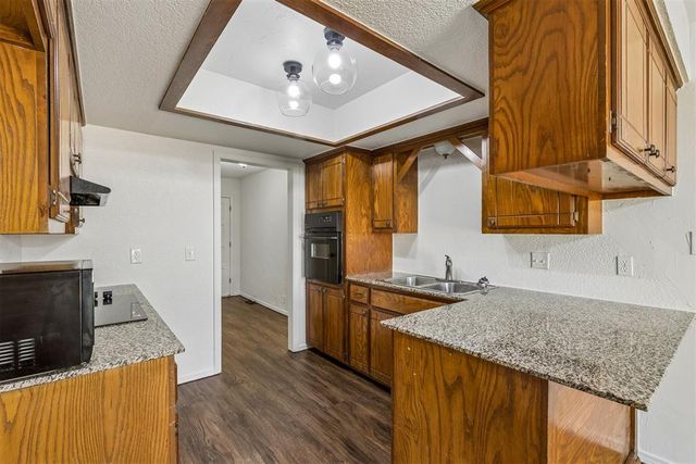 505 Crestview, Edmond, OK 73012