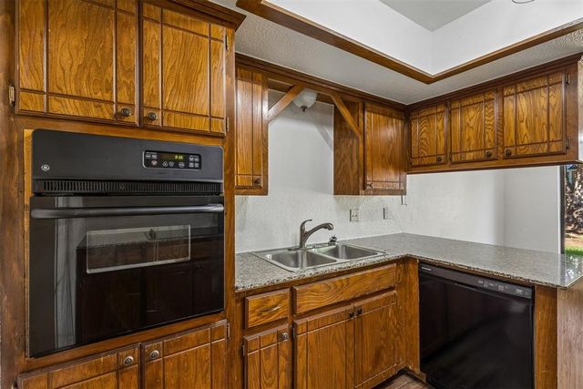 505 Crestview, Edmond, OK 73012