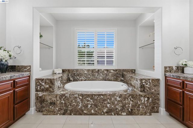 116 Macedon Ct, San Ramon, CA 94582