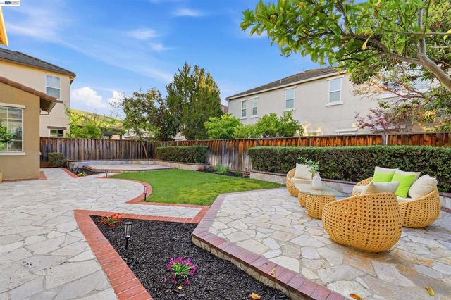 116 Macedon Ct, San Ramon, CA 94582