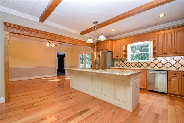 578 Kyles Mill RD, Buchanan, VA 24066