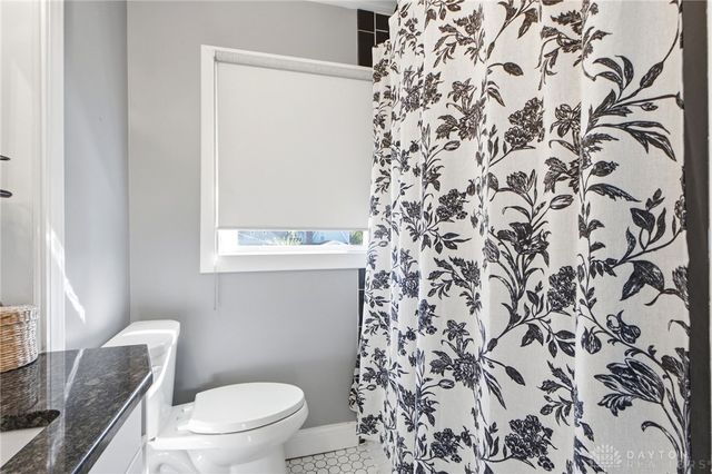 416 Monteray Avenue, Oakwood, OH 45419