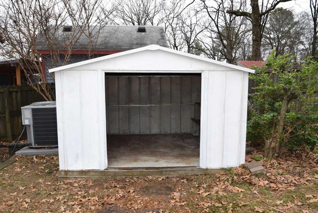 5917 Lee Avenue, Little Rock, AR 72205