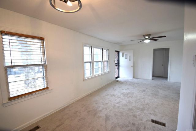 5917 Lee Avenue, Little Rock, AR 72205