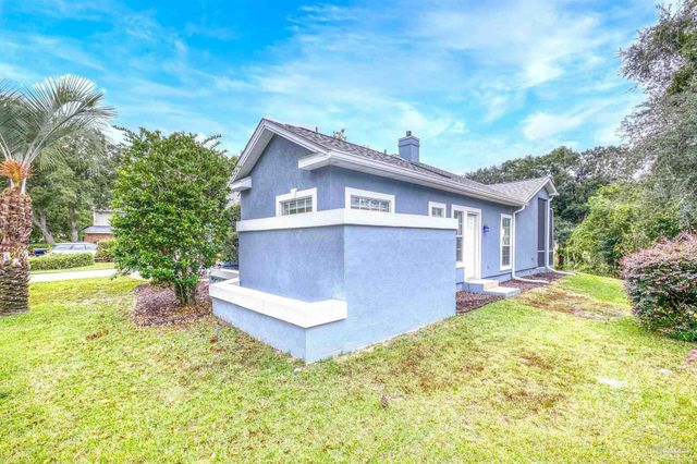 4314 Hidden Lakes Dr, Niceville, FL 32578