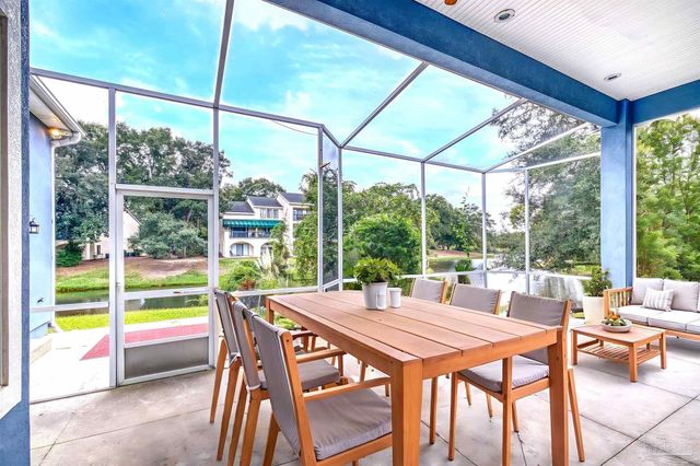 4314 Hidden Lakes Dr, Niceville, FL 32578