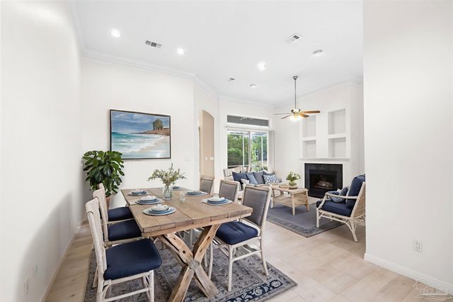 4314 Hidden Lakes Dr, Niceville, FL 32578