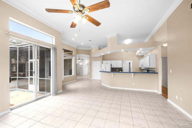 4314 Hidden Lakes Dr, Niceville, FL 32578