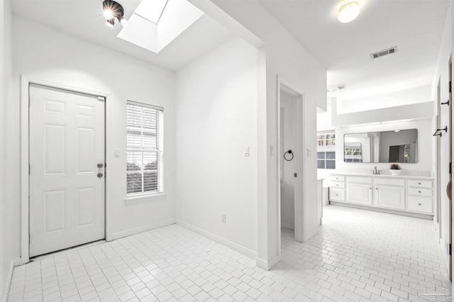 4314 Hidden Lakes Dr, Niceville, FL 32578