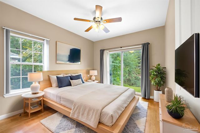 4314 Hidden Lakes Dr, Niceville, FL 32578