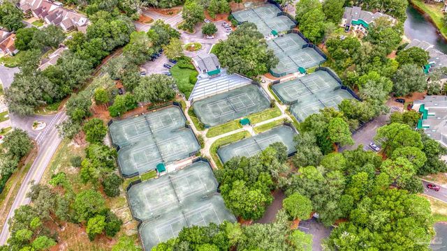 4314 Hidden Lakes Dr, Niceville, FL 32578