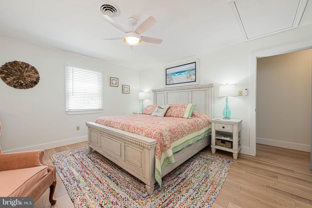 Image 19 of property listing at 14106 DERRICKSON AVE, Ocean City, MD 21842