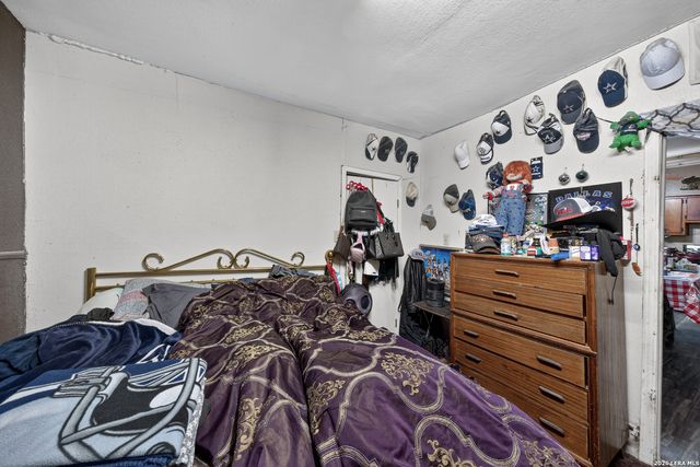 3515 el paso, San Antonio, TX 78207