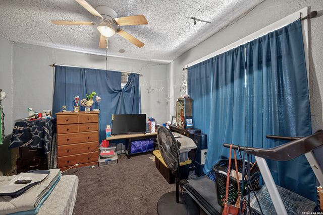 3515 el paso, San Antonio, TX 78207