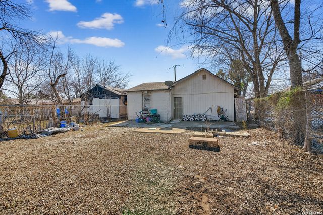 3515 el paso, San Antonio, TX 78207